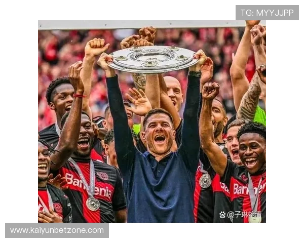 阿隆索推动勒沃库森控球体系再进化德甲卫冕前景与争冠隐忧全面解析